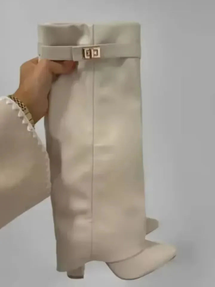 BOOTS FOR AUTUMN WHITE LEATHER